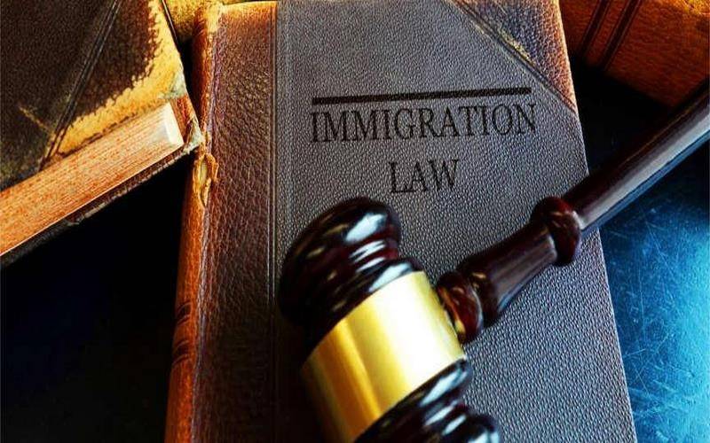 چرا باید وکیل مهاجرتی و مشاوره مهاجرت را جدی بگیرید؟