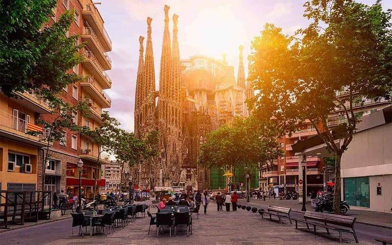 بارسلونا بهترین شهر اسپانیا