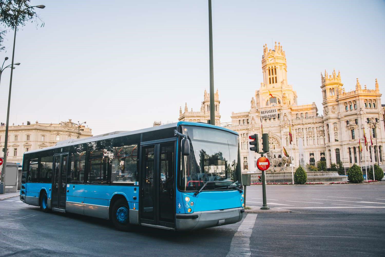 حمل و نقل عمومی آسان و در دسترس در اسپانیا