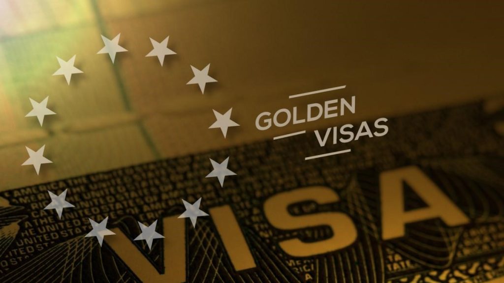 تصویری از ویزای طلایی برای عنوان راه‌های اقامت پرتغال از طریق ویزای طلایی پرتغال (Golden Visa) انتخاب شده است.