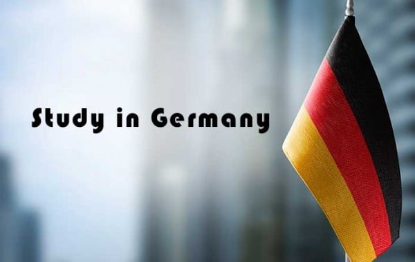 تصویری از پرچم آلمان با نوشته‌ی تحصیل در آلمان برای عنوان مهاجرت به آلمان از طریق ویزای تحصیلی انخاب شده است.