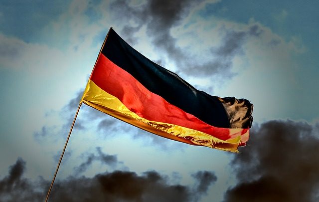 تصویری از پرچم آلمان برای عنوان معایب زندگی در آلمان چیست؟ انتخاب شده است.