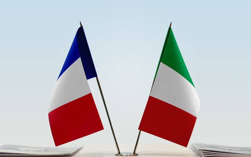 ایتالیا یا فرانسه